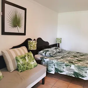 Dans Résidence De Tourisme Appart hôtel Sainte-Luce